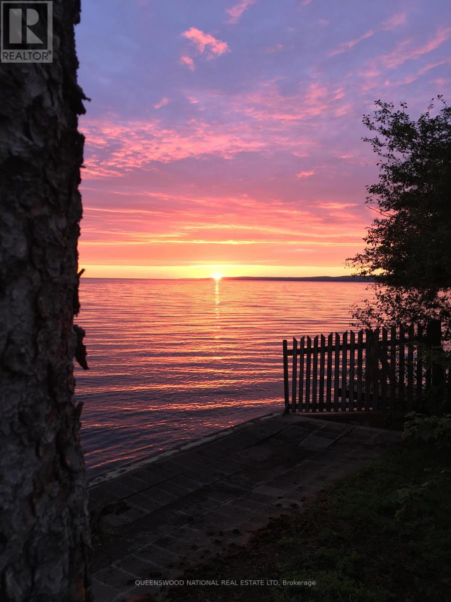 369 Wigston Drive, North Bay, Ontario  P1A 1X2 - Photo 2 - X12524996