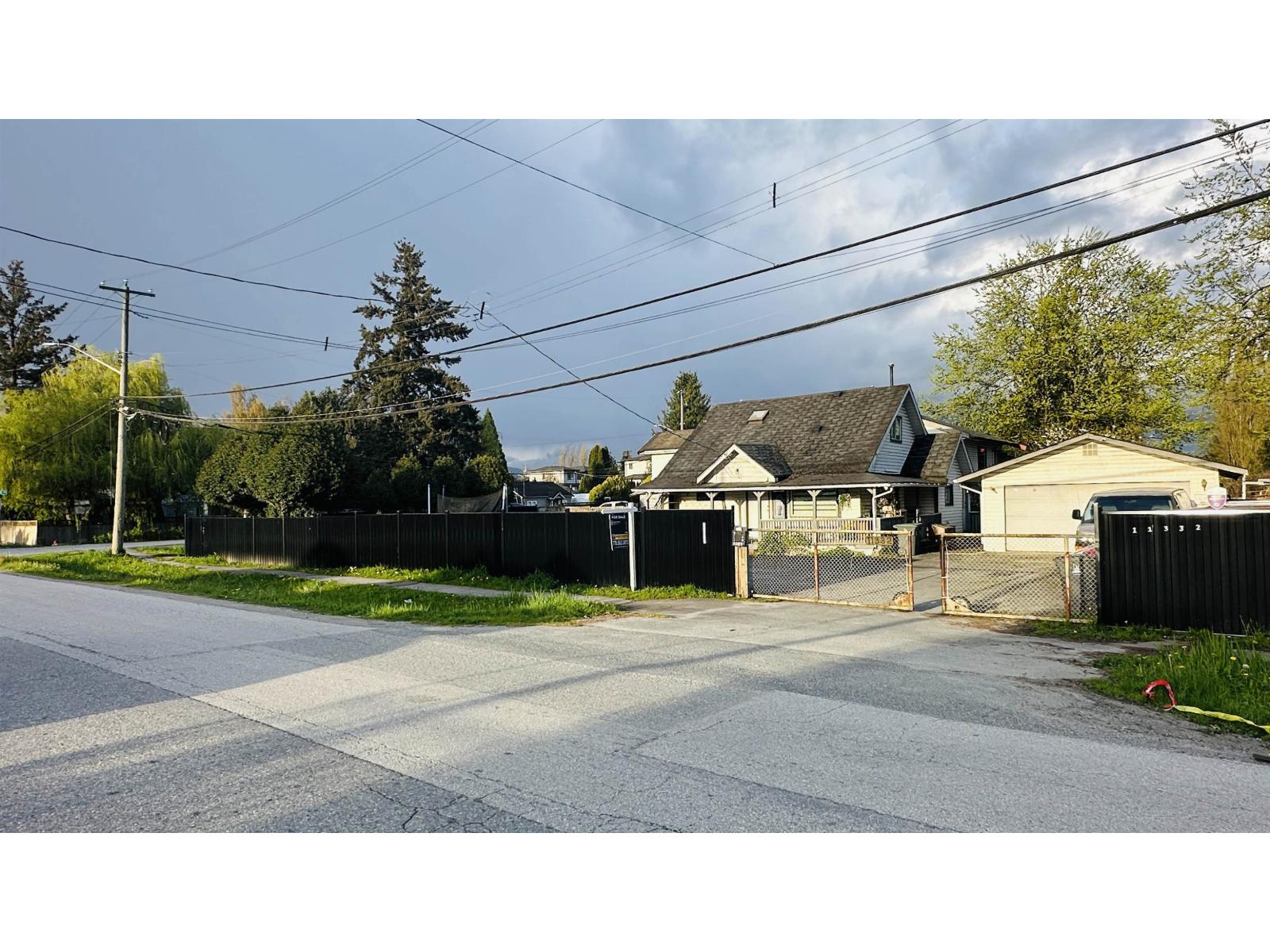 11332 124 STREET, Surrey, British Columbia