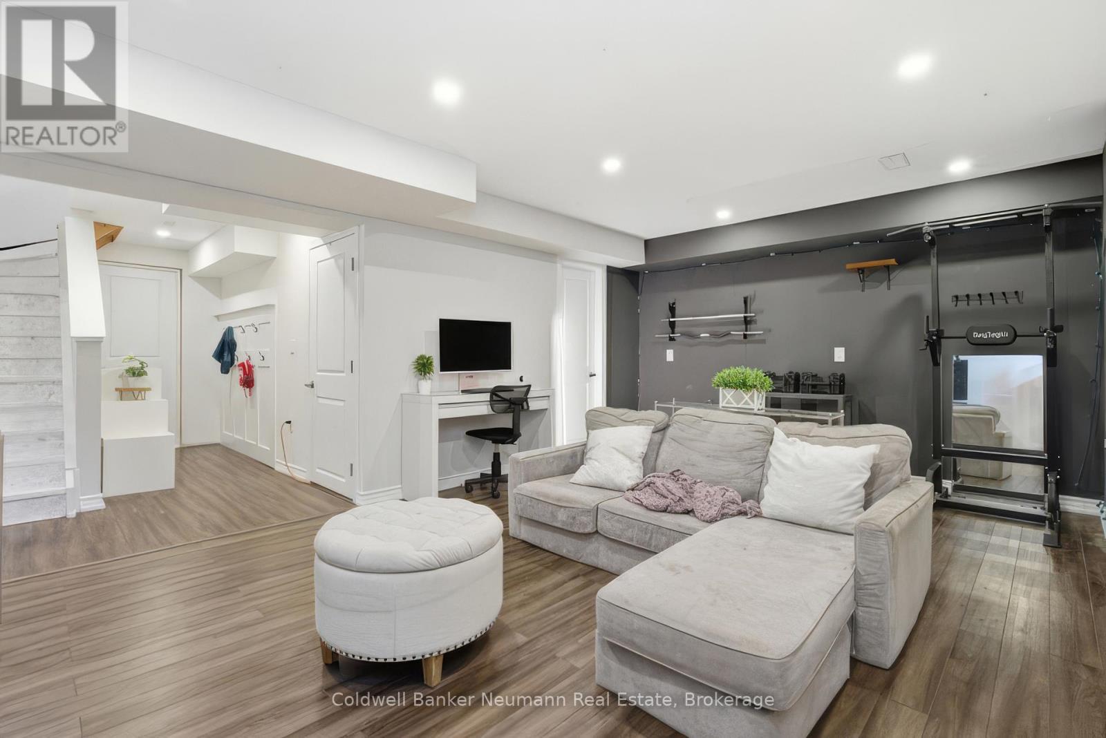 86 Pettitt Drive, Guelph, Ontario  N1E 0M2 - Photo 37 - X13010444