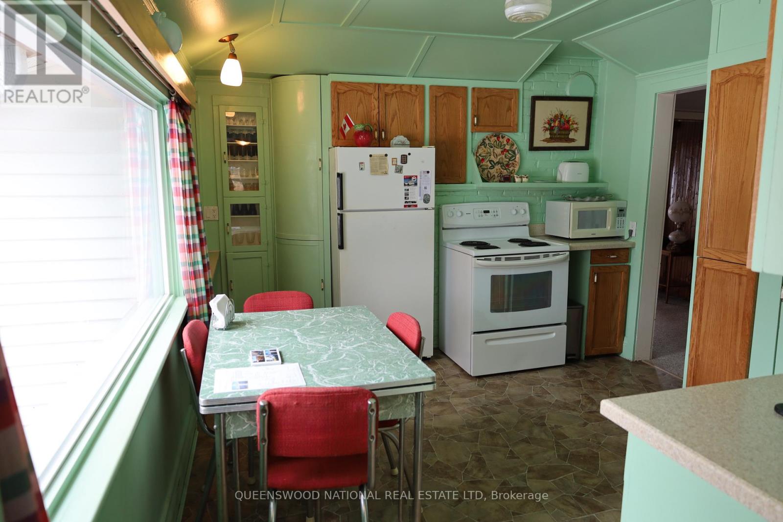 369 Wigston Drive, North Bay, Ontario  P1A 1X2 - Photo 17 - X12524996