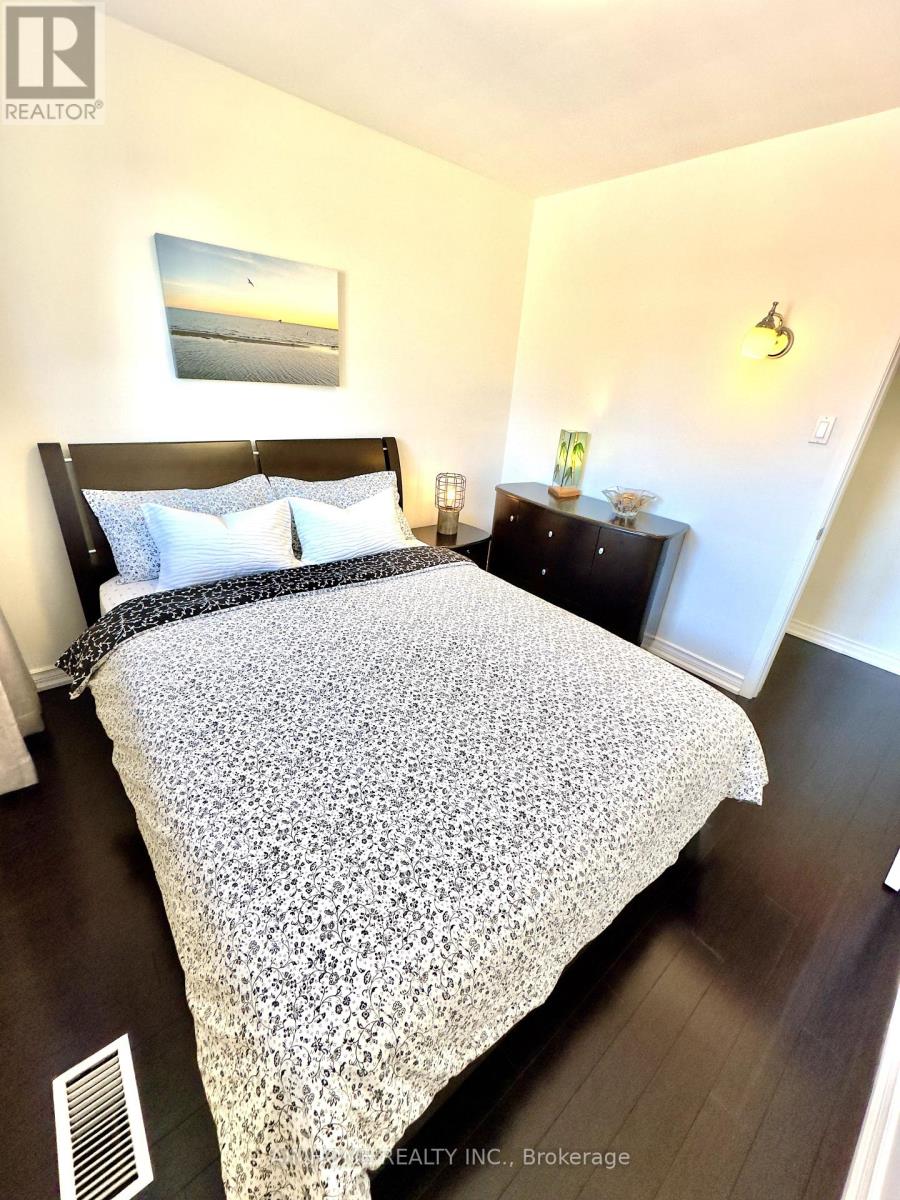 68 Sawley Drive, Toronto, Ontario  M2K 2J5 - Photo 11 - C13010486