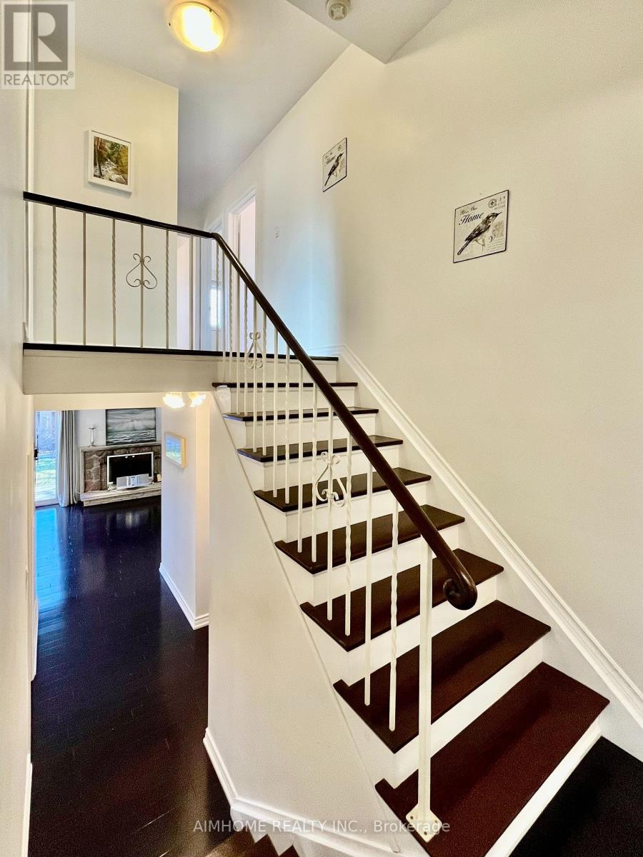 68 Sawley Drive, Toronto, Ontario  M2K 2J5 - Photo 18 - C13010486