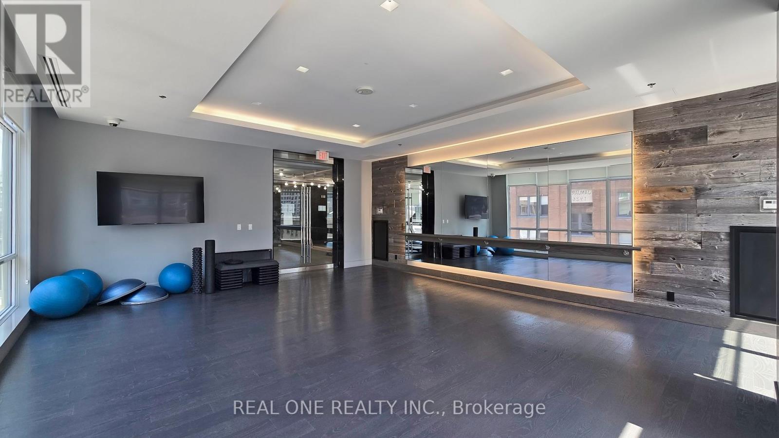 3002 - 30 Nelson Street, Toronto, Ontario  M5V 0H5 - Photo 33 - C13010490