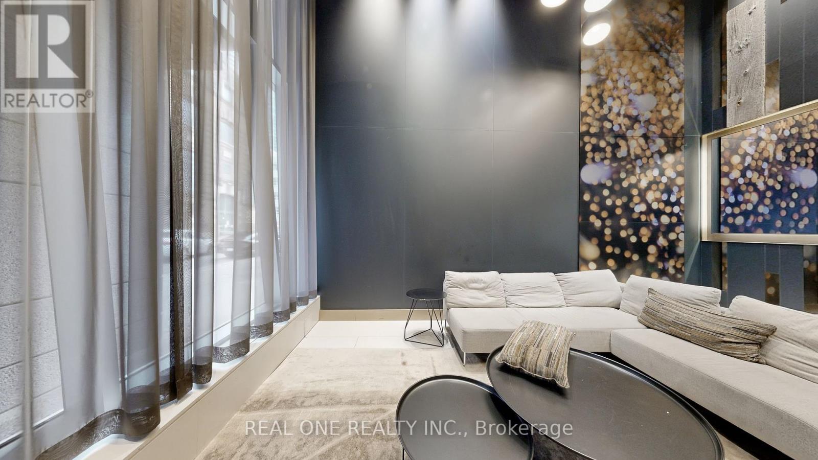 3002 - 30 Nelson Street, Toronto, Ontario  M5V 0H5 - Photo 4 - C13010490