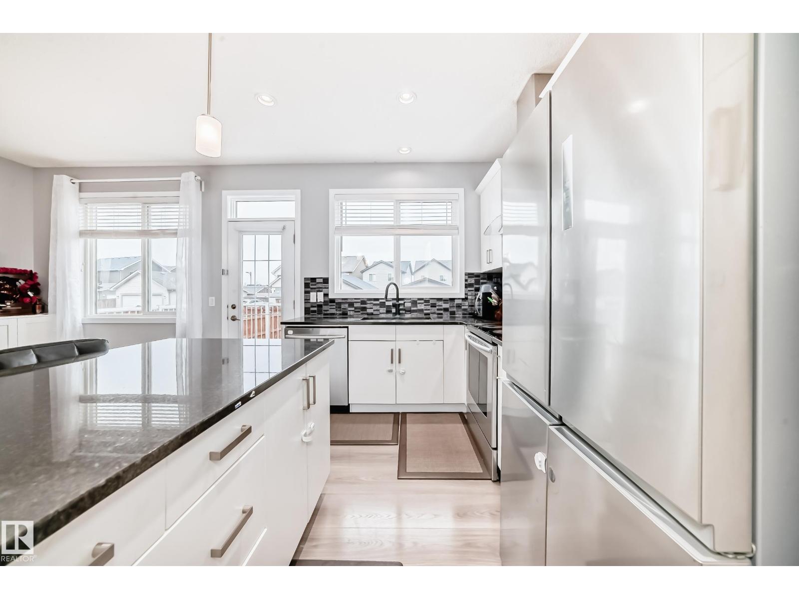 5868 Anthony Cr Sw, Edmonton, Alberta  T6W 3H4 - Photo 6 - E4482750