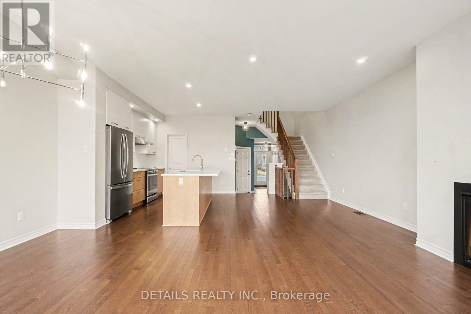 355 Mishawashkode Street, Ottawa, Ontario  K4A 1E9 - Photo 11 - X13010440