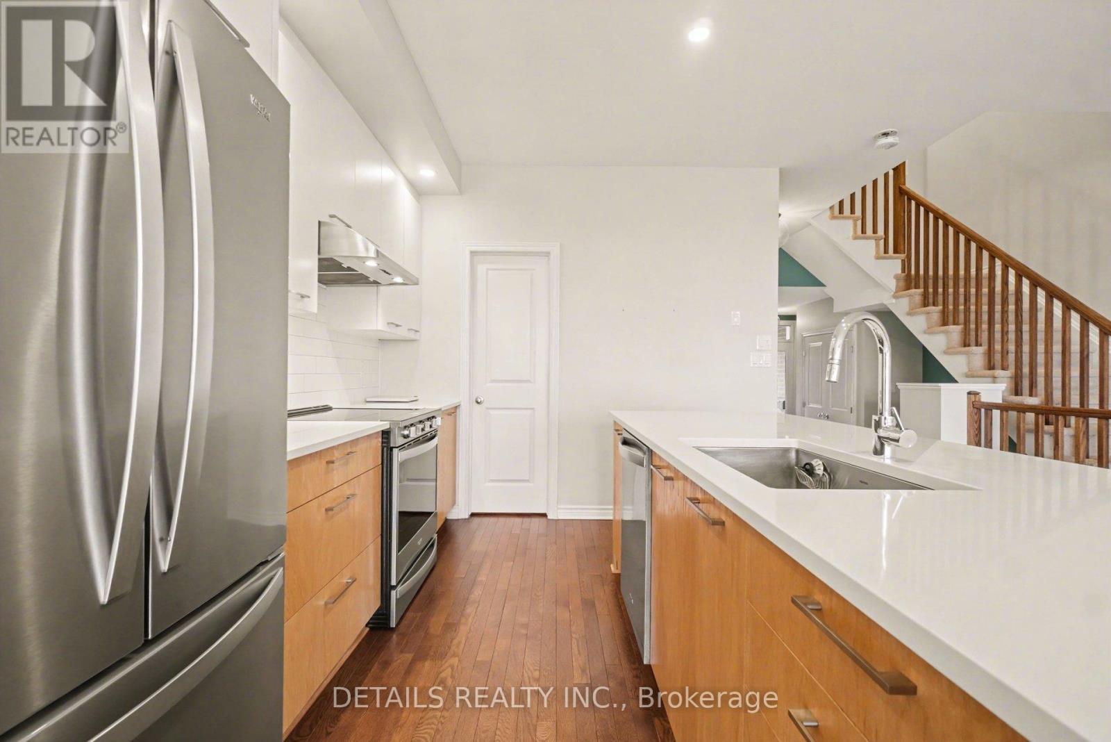 355 Mishawashkode Street, Ottawa, Ontario  K4A 1E9 - Photo 15 - X13010440