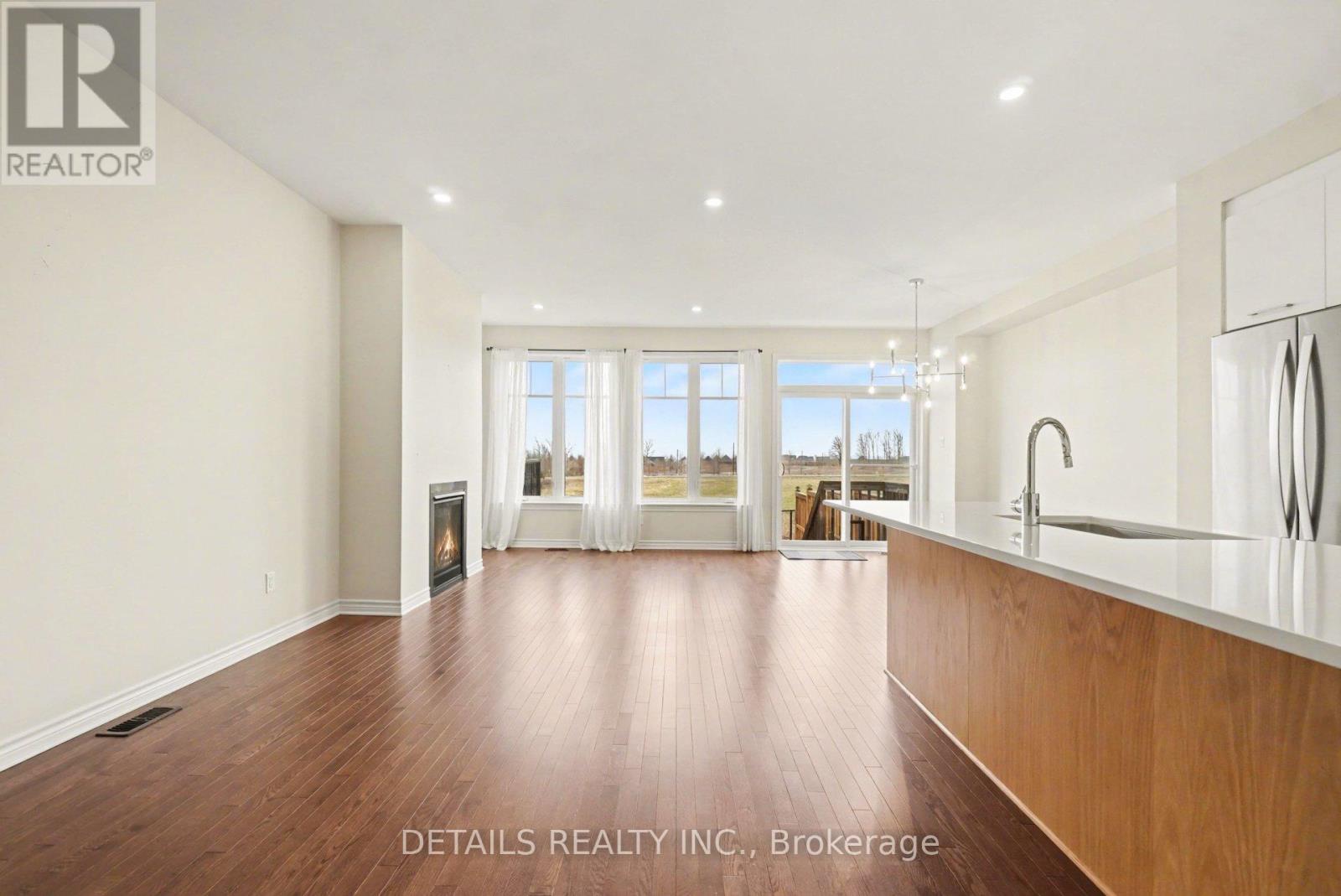 355 Mishawashkode Street, Ottawa, Ontario  K4A 1E9 - Photo 6 - X13010440