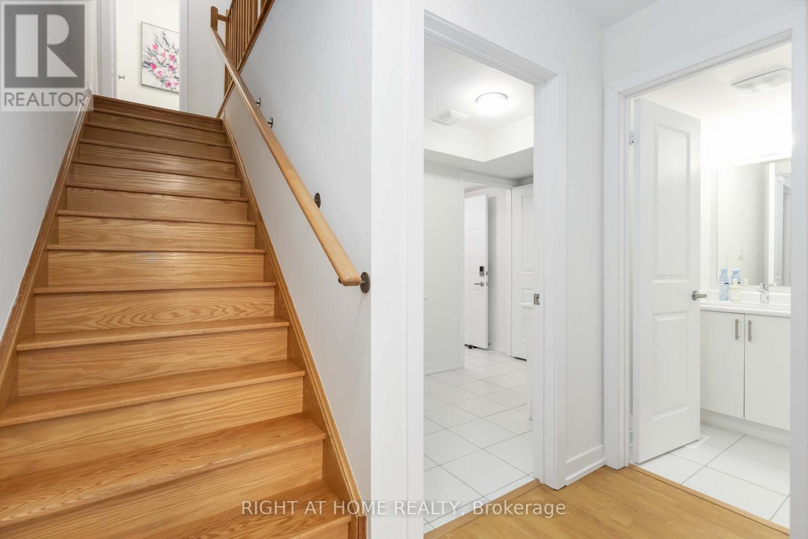 1557 Midland Avenue, Toronto (Bendale), Ontario  M1P 0G3 - Photo 40 - E13010450