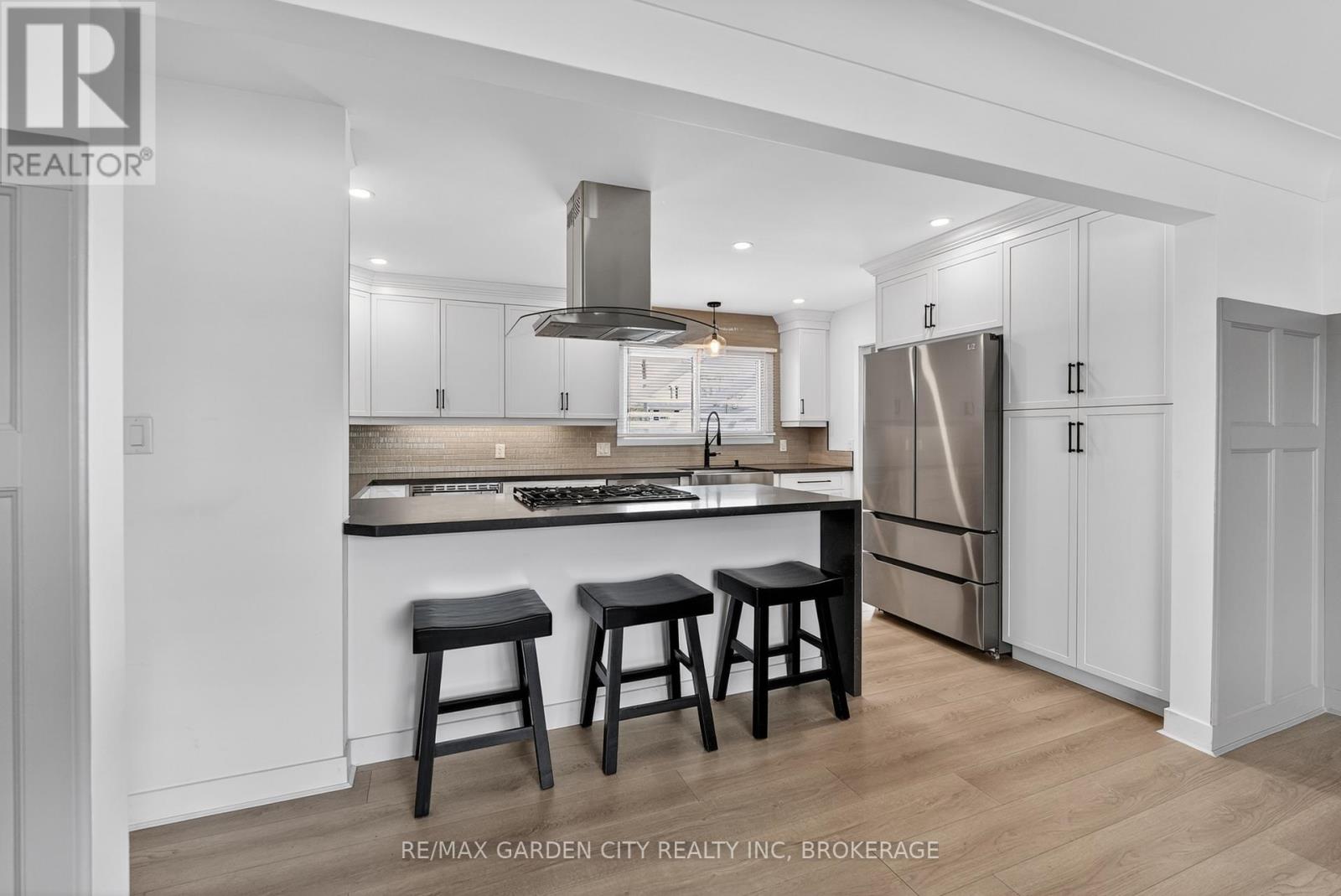 77 Balmoral Avenue, Welland, Ontario  L3B 1S5 - Photo 7 - X13010432