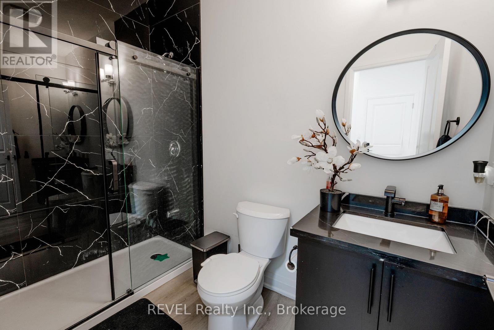 5 Samuel Avenue, Pelham, Ontario  L3E 0G9 - Photo 8 - X13010434