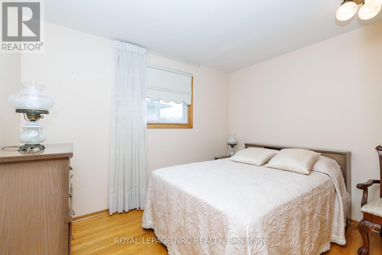 6536 Cropp Street, Niagara Falls, Ontario  L2E 5J7 - Photo 16 - X13010478