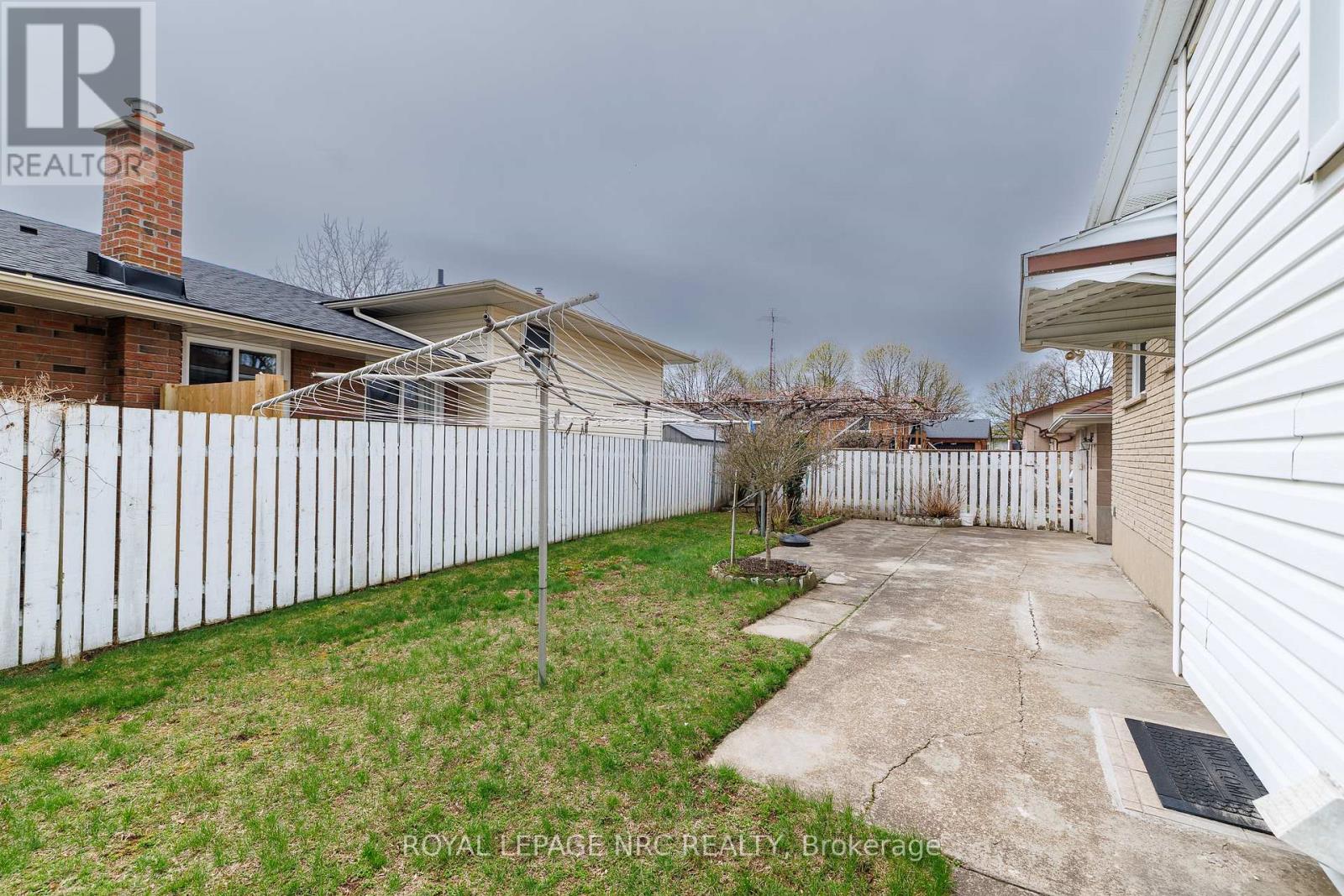 6536 Cropp Street, Niagara Falls, Ontario  L2E 5J7 - Photo 31 - X13010478