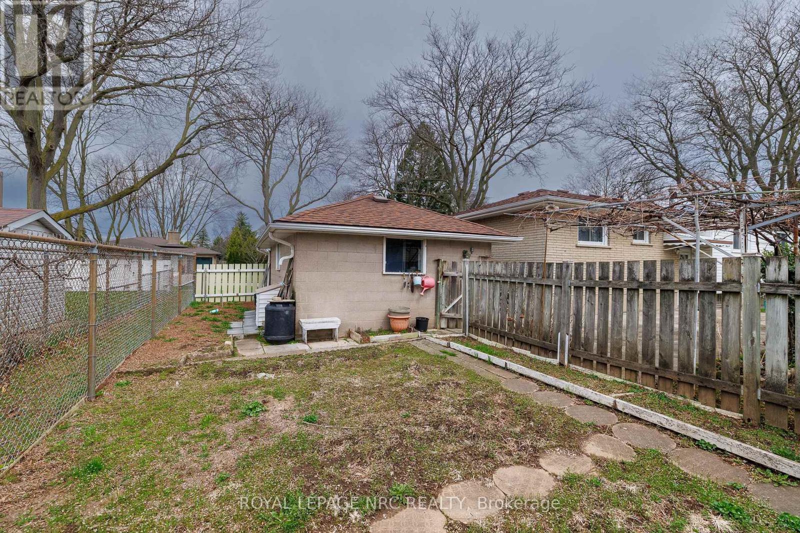 6536 Cropp Street, Niagara Falls, Ontario  L2E 5J7 - Photo 34 - X13010478