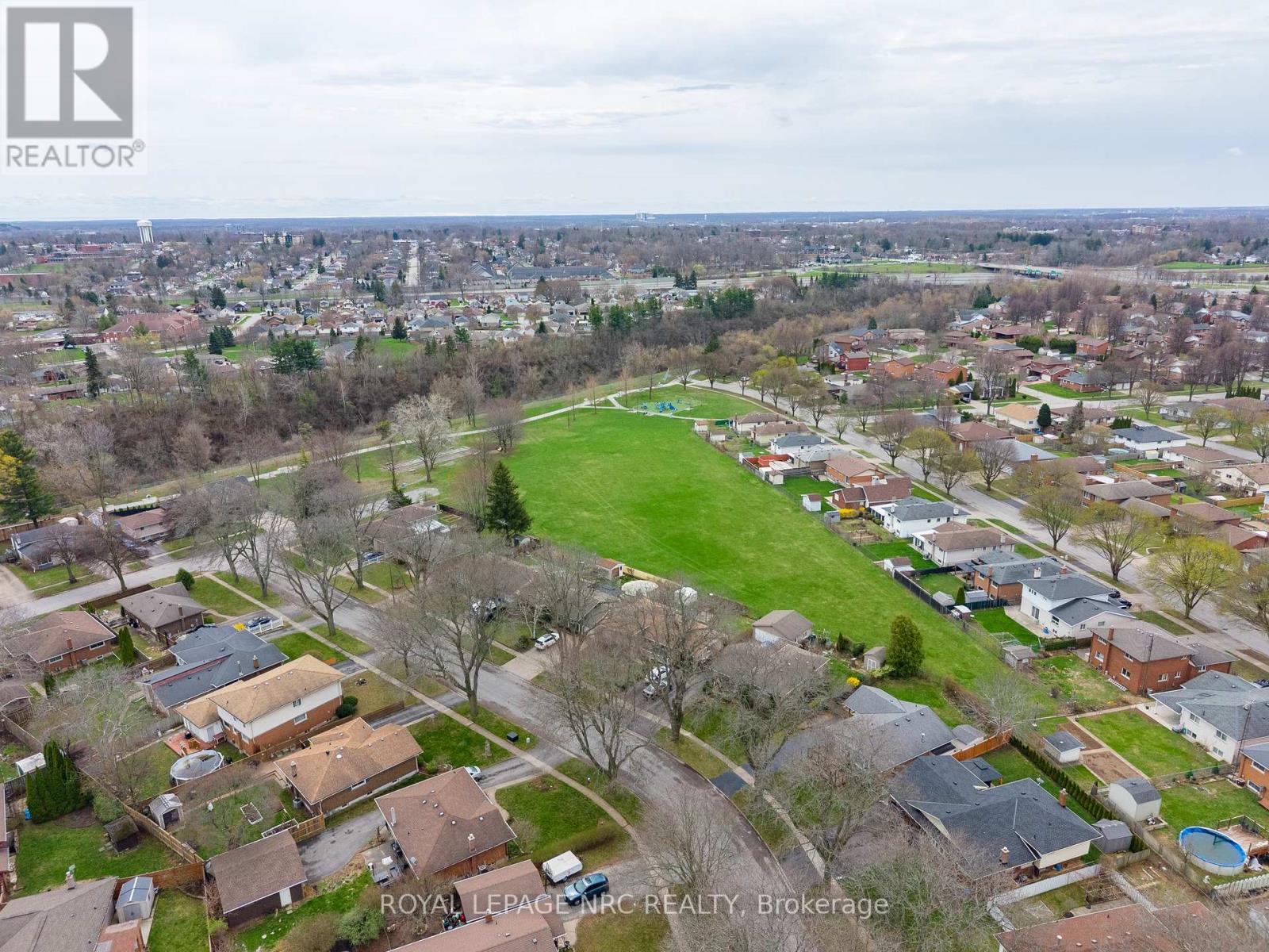 6536 Cropp Street, Niagara Falls, Ontario  L2E 5J7 - Photo 38 - X13010478