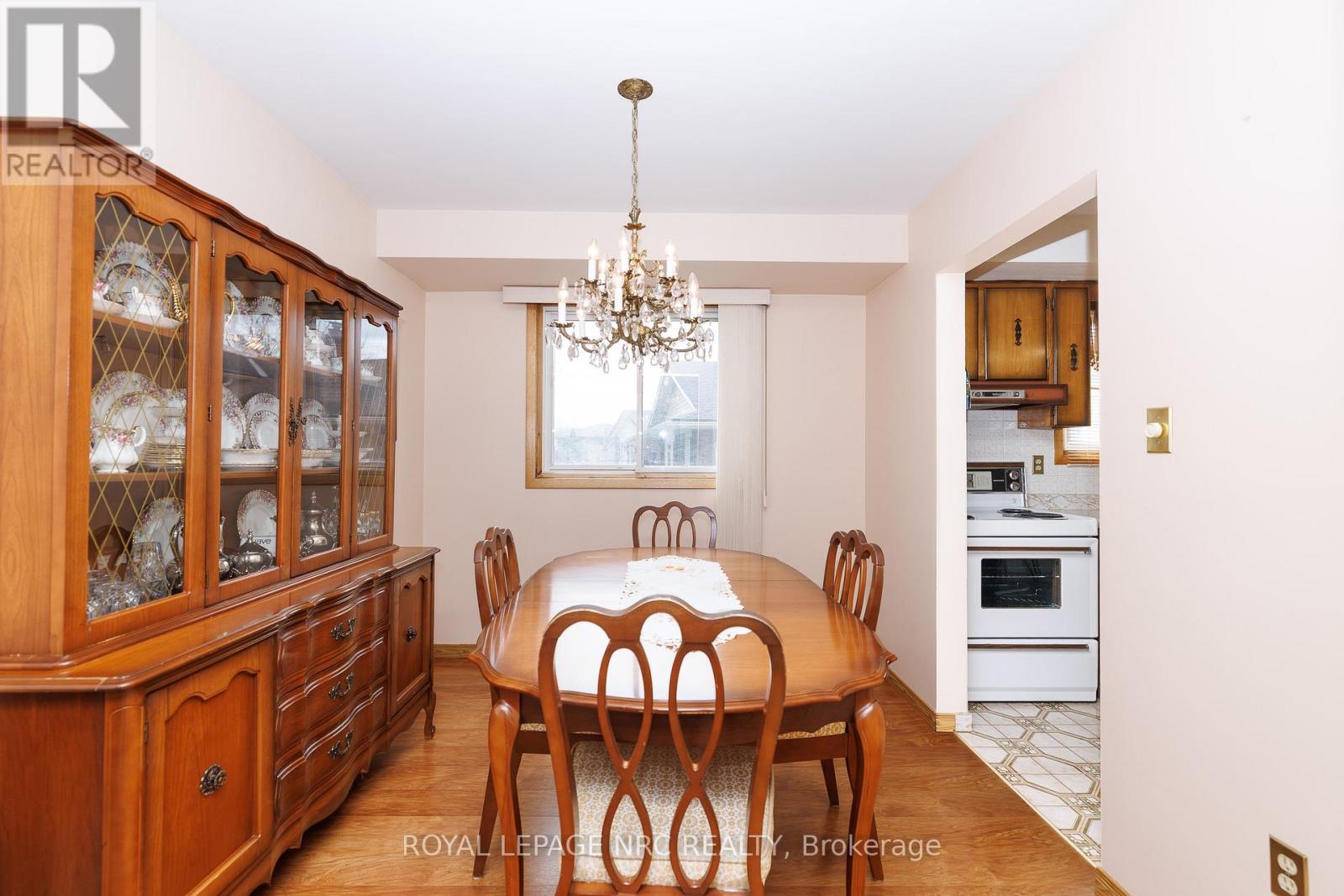 6536 Cropp Street, Niagara Falls, Ontario  L2E 5J7 - Photo 8 - X13010478