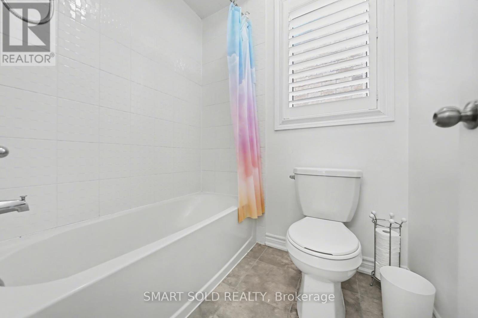 1239 Peelar Crescent, Innisfil, Ontario  L0L 1W0 - Photo 22 - N13010452