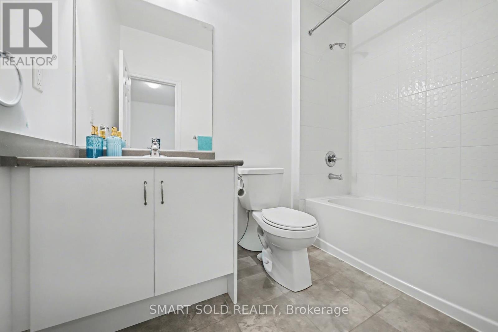 1239 Peelar Crescent, Innisfil, Ontario  L0L 1W0 - Photo 25 - N13010452