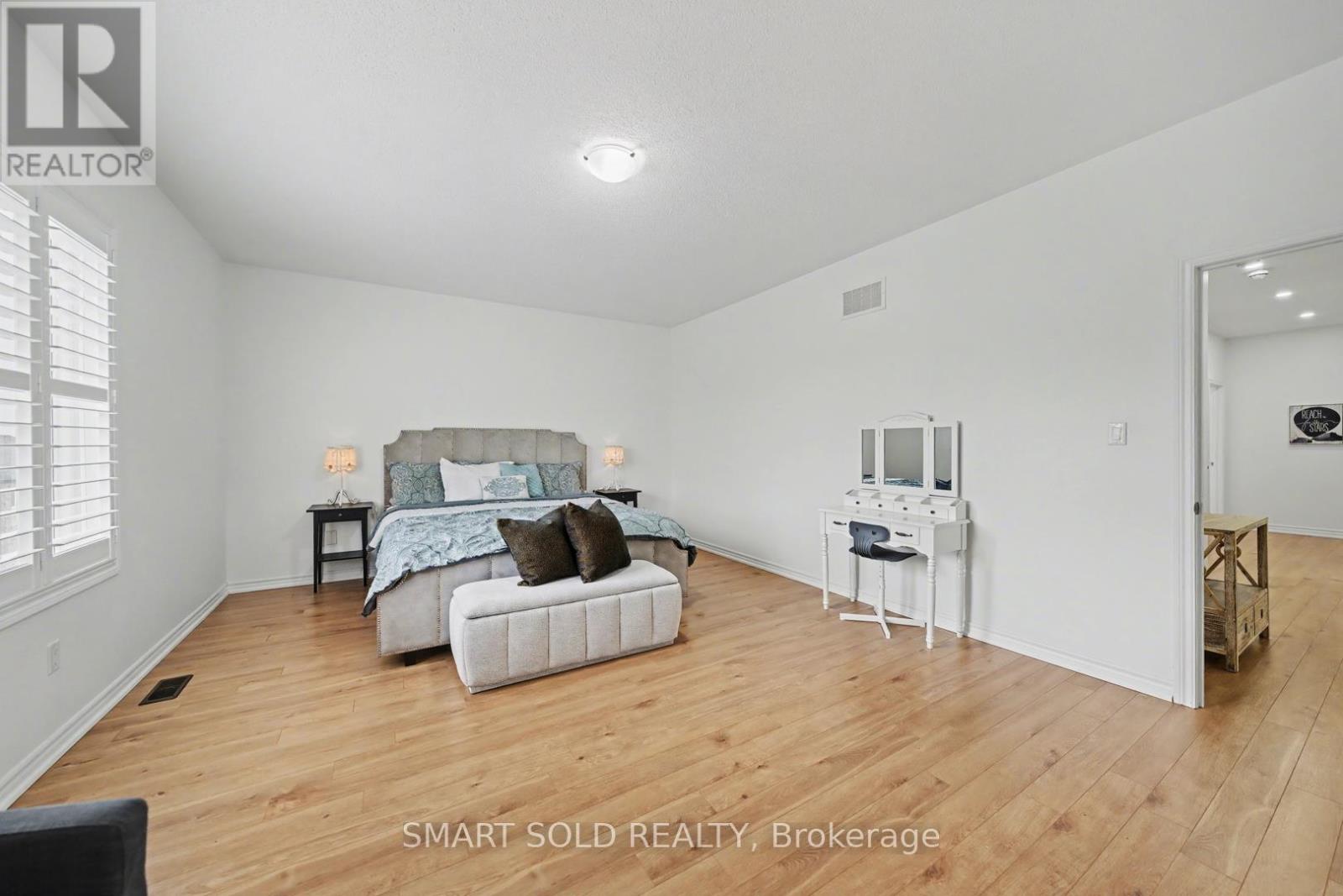 1239 Peelar Crescent, Innisfil, Ontario  L0L 1W0 - Photo 32 - N13010452