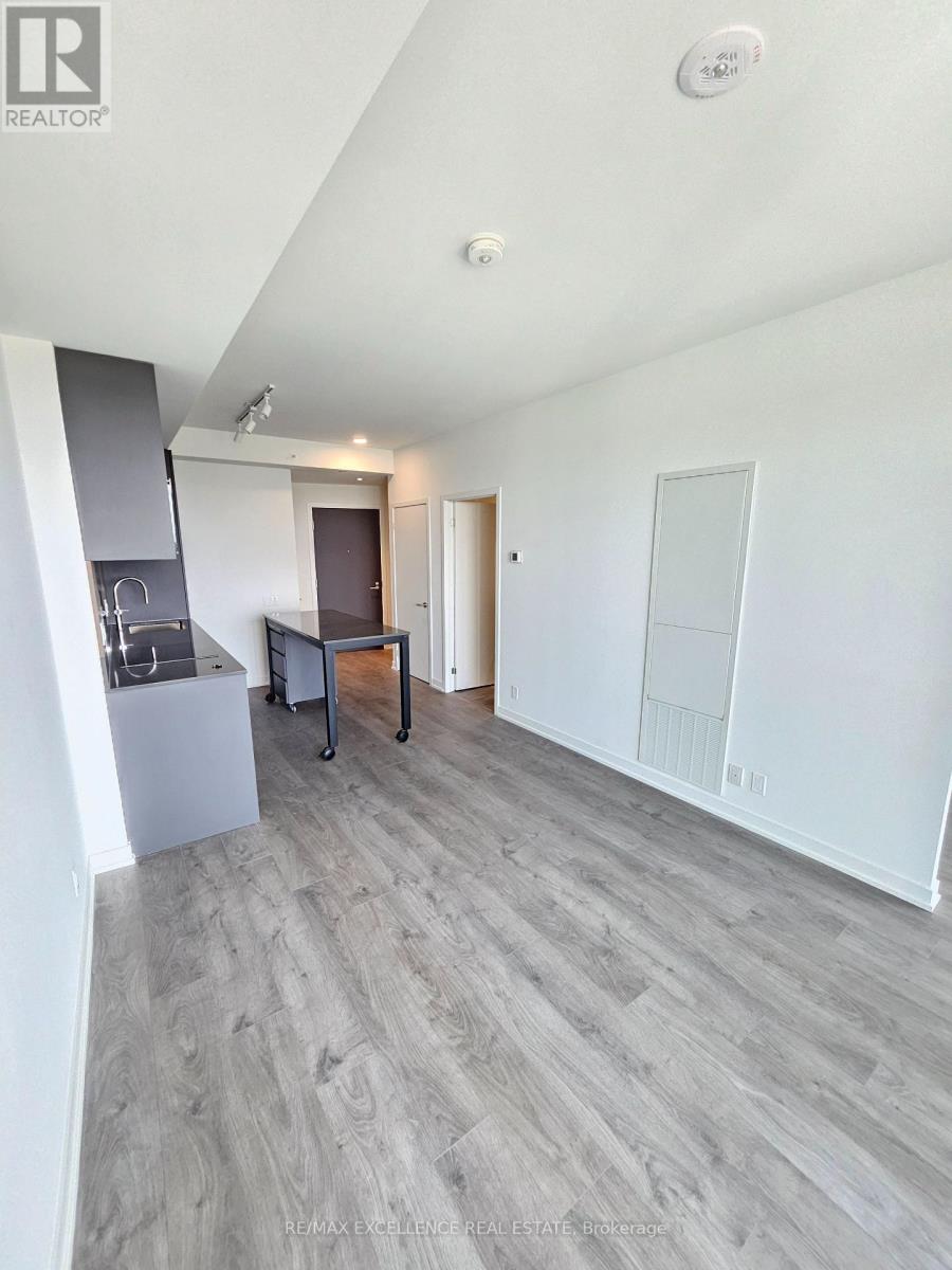 2803 - 39 Mary Street, Barrie, Ontario  L4N 1S9 - Photo 12 - S13010472