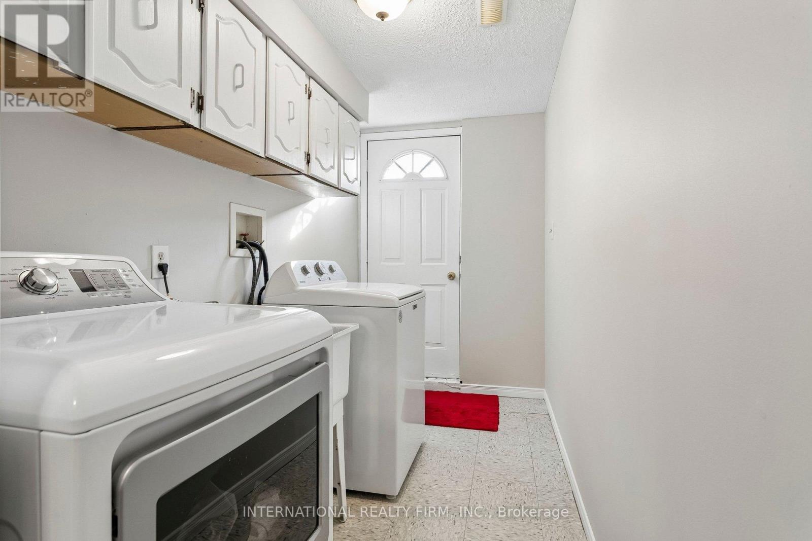 1326 Roxborough Crescent, Burlington, Ontario  L7M 1W9 - Photo 27 - W13010454