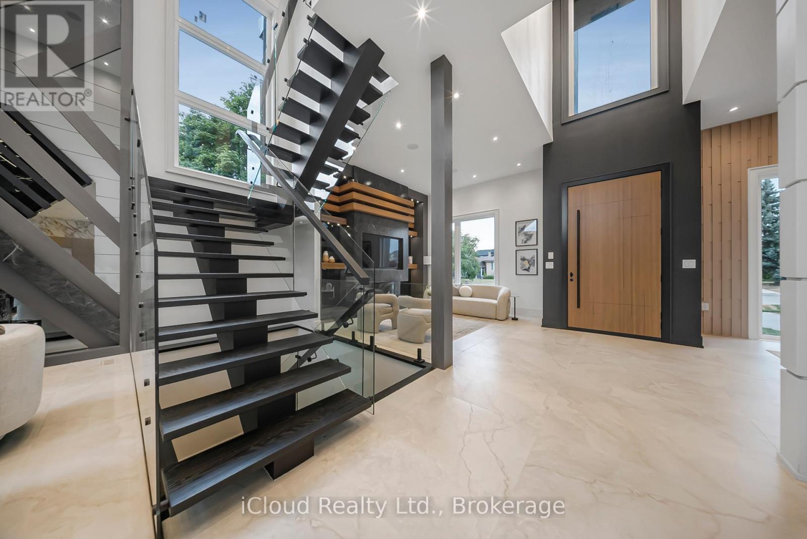 1374 Tansley Drive, Oakville, Ontario  L6L 2N4 - Photo 33 - W13010482