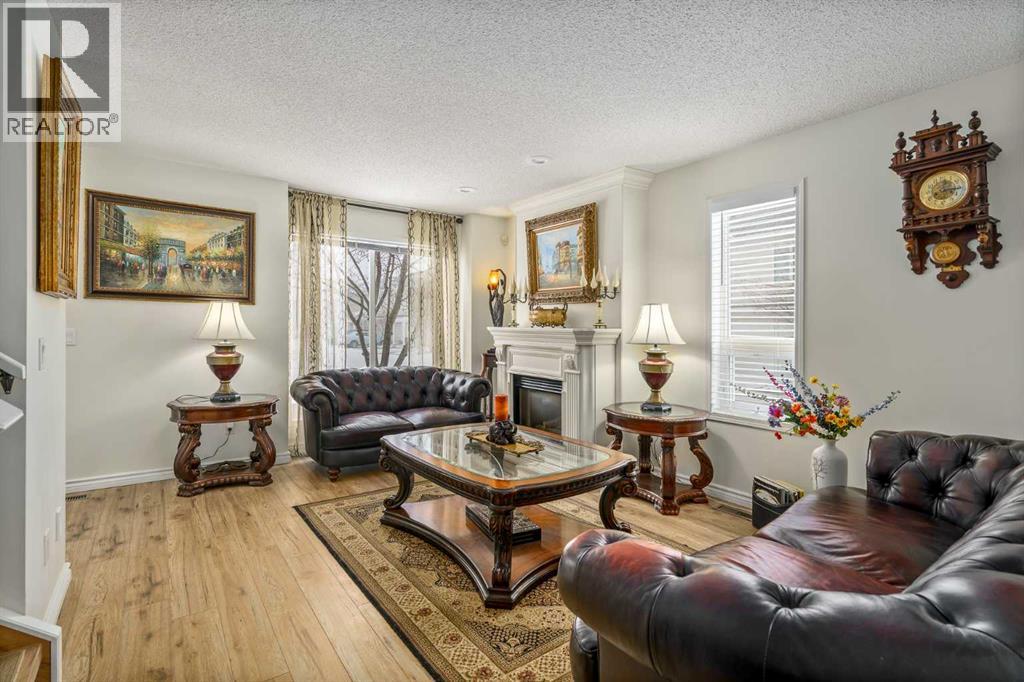 76 Sunlake Gardens Se, Calgary, Alberta  T2X 3G4 - Photo 6 - A2288300