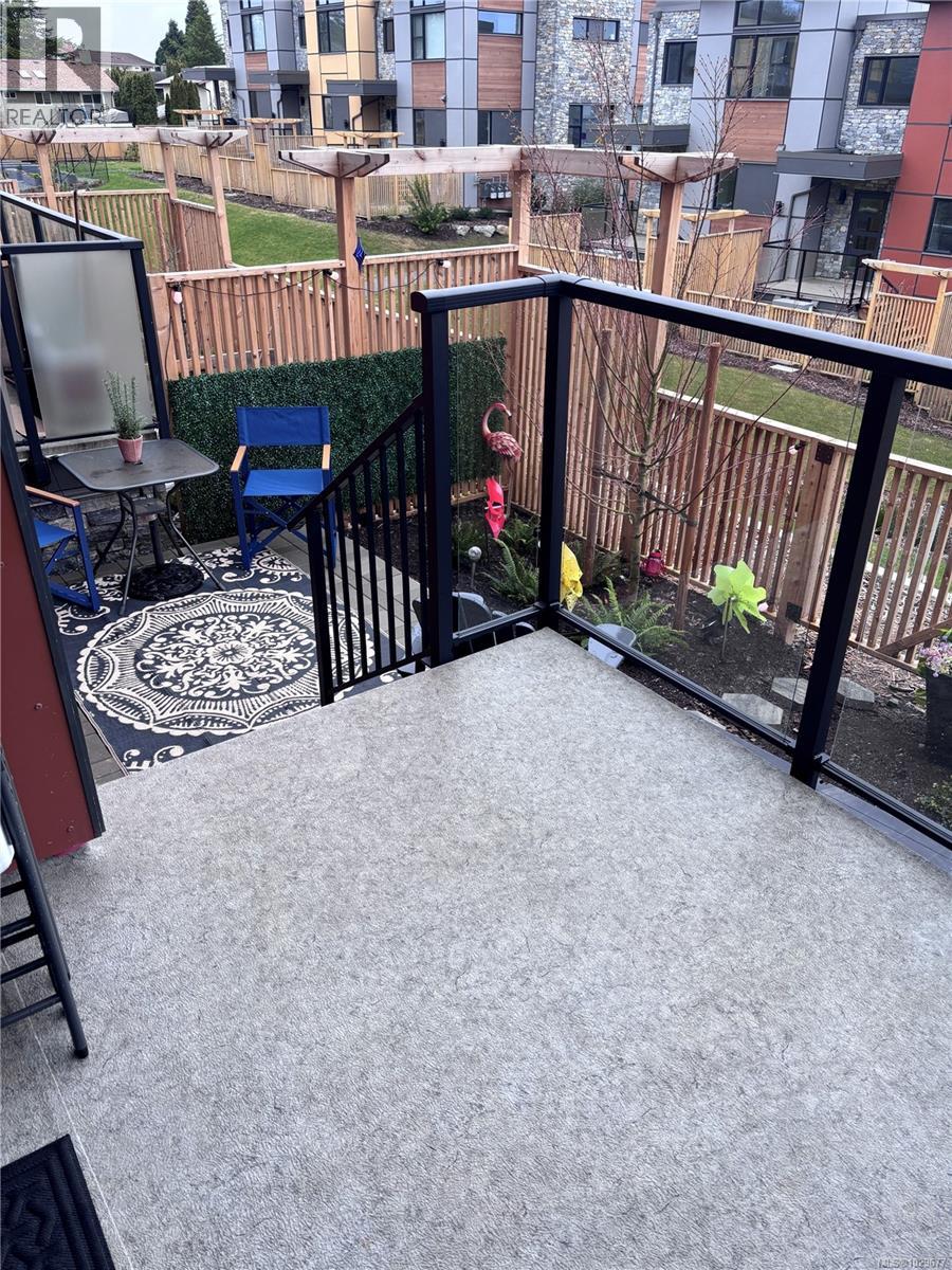 26 4253 Dieppe Rd, Saanich, British Columbia  V8X 2N2 - Photo 42 - 1029677