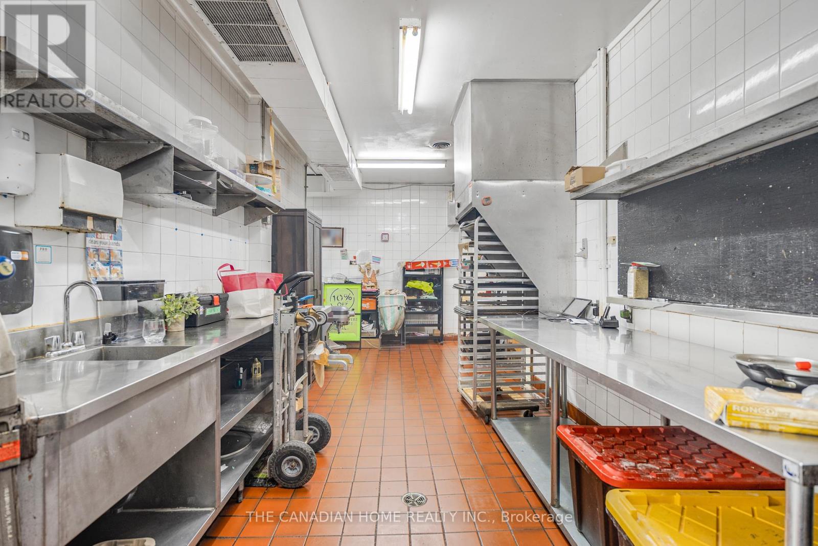 486-500 Grantham Avenue, St. Catharines, Ontario  L2M 3J7 - Photo 10 - X13010492