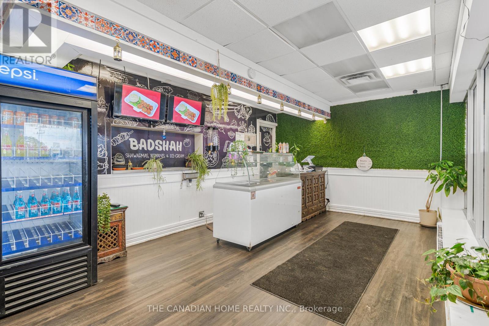 486-500 Grantham Avenue, St. Catharines, Ontario  L2M 3J7 - Photo 7 - X13010492