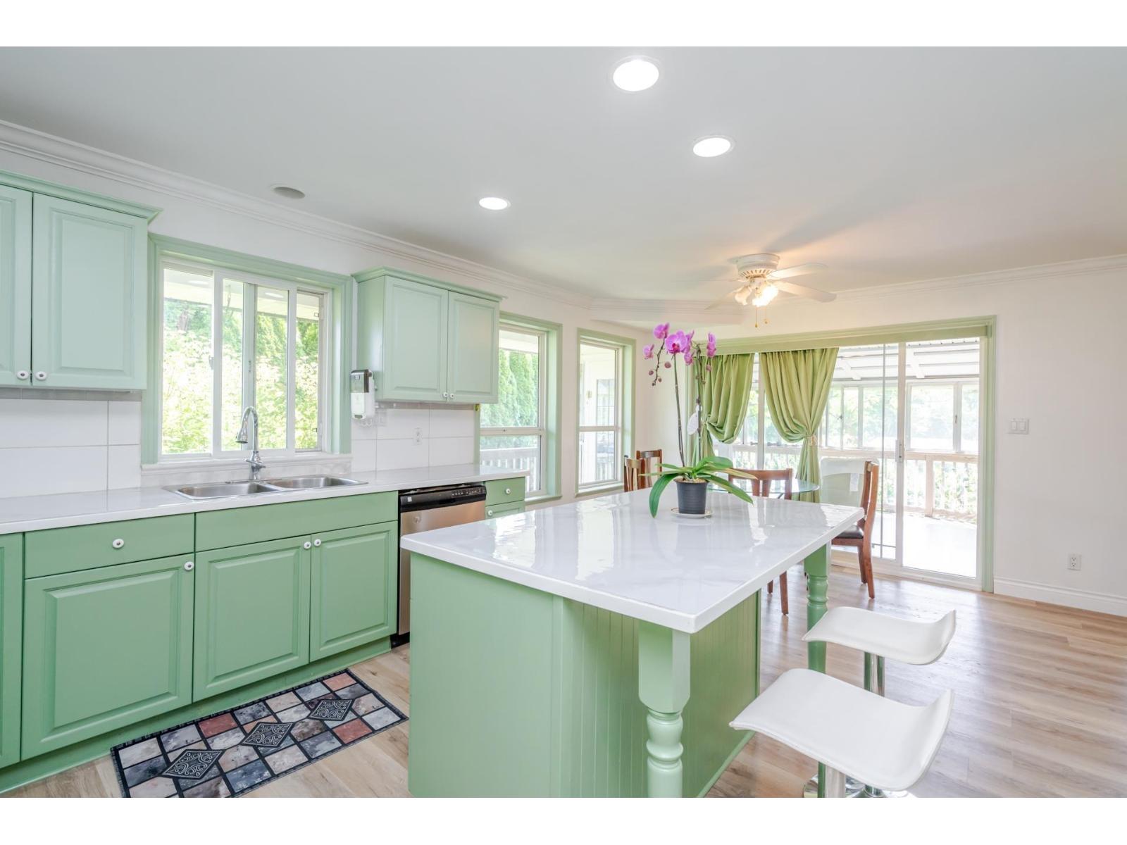 5007 Boundary Road, Abbotsford, British Columbia  V3G 2N4 - Photo 14 - R3110354