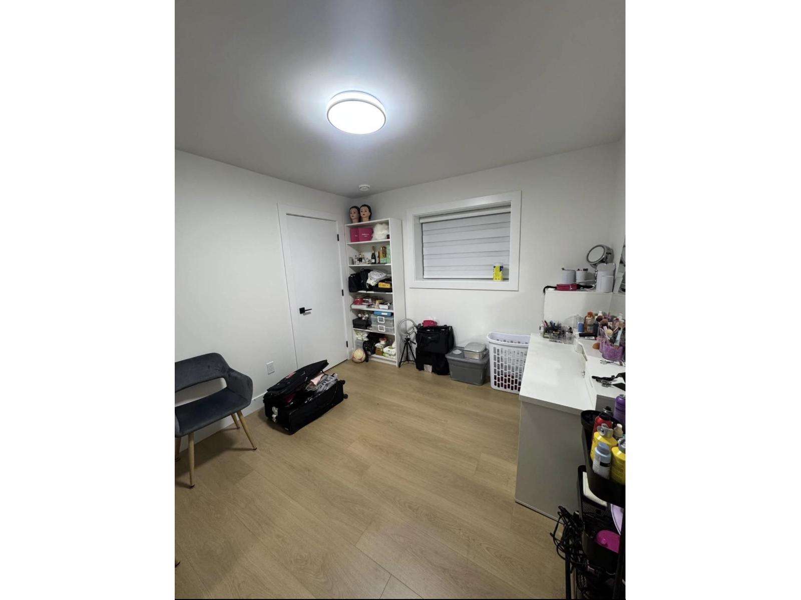 16935 0a Avenue, Surrey, British Columbia  V3Z 9N8 - Photo 5 - R3112218