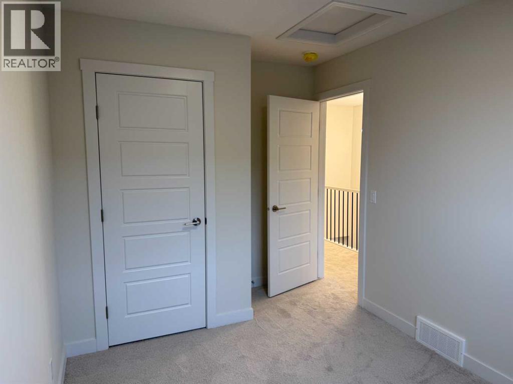 334 Sundown Road, Cochrane, Alberta  T4C 3H2 - Photo 41 - A2265343