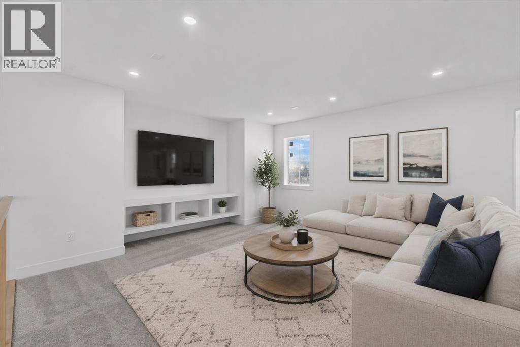 111 North Bridges Garden, Langdon, Alberta  T0J 1X3 - Photo 10 - A2302178