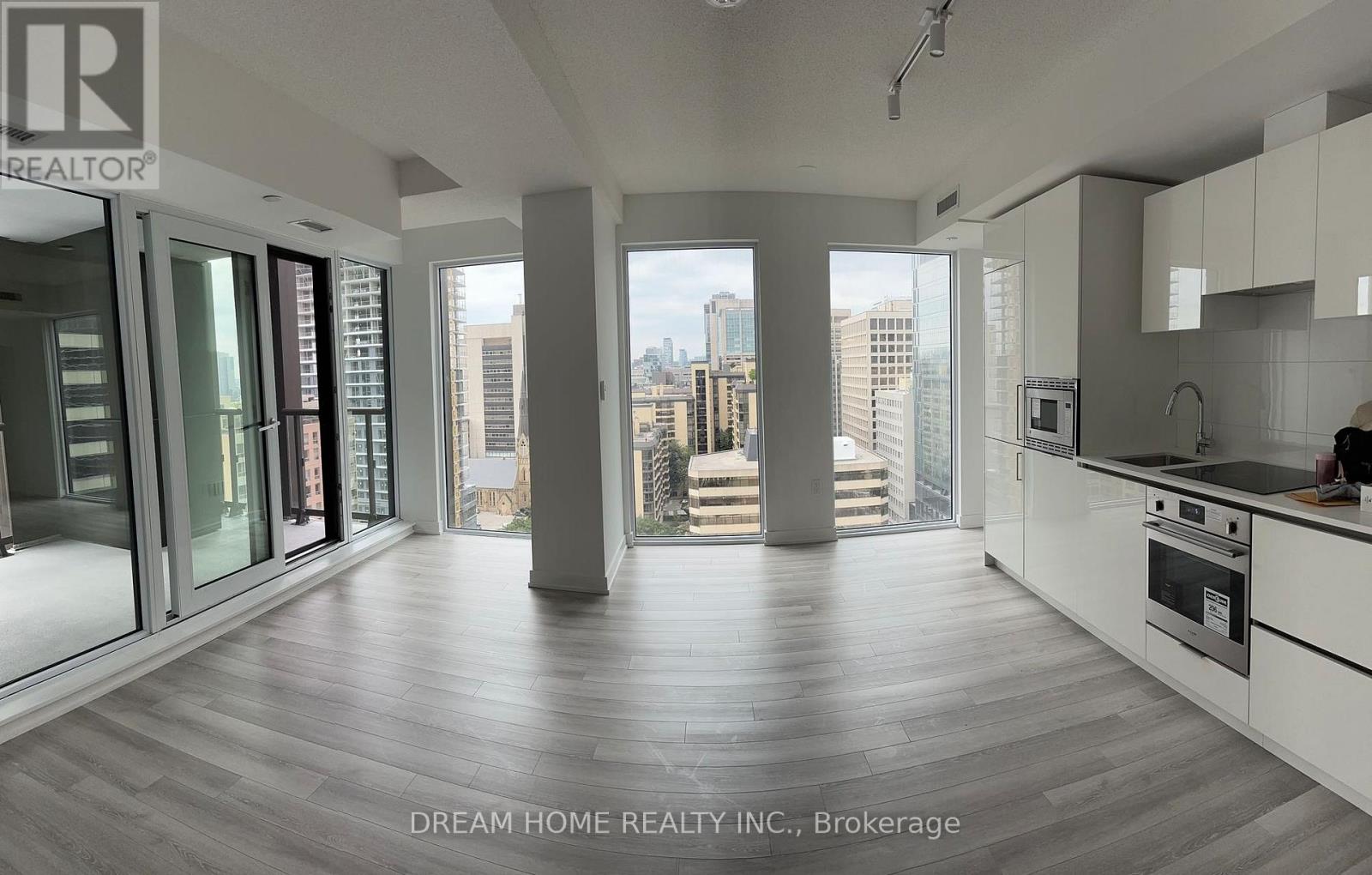 1509 - 238 Simcoe Street, Toronto, Ontario  M5T 0E2 - Photo 3 - C13010524