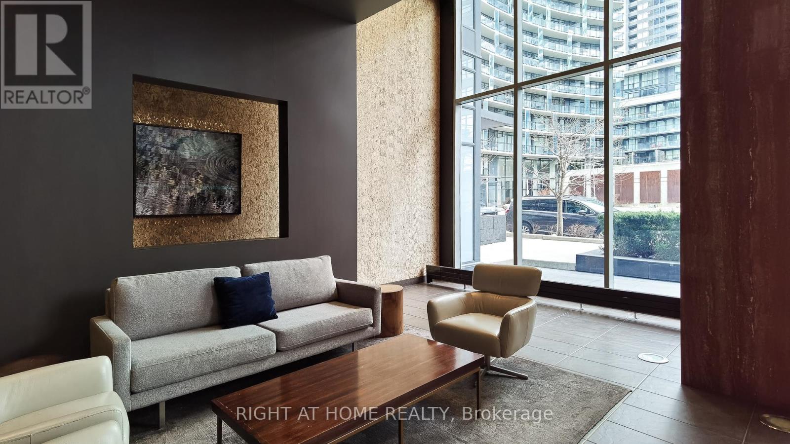 703 - 10 Capreol Court, Toronto, Ontario  M5V 4B3 - Photo 11 - C13010542