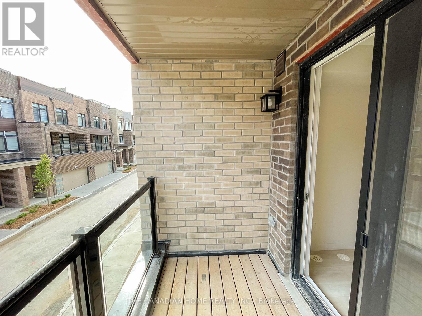 1402 - 1865 Pickering Parkway, Pickering, Ontario  L1V 0H2 - Photo 8 - E13010498