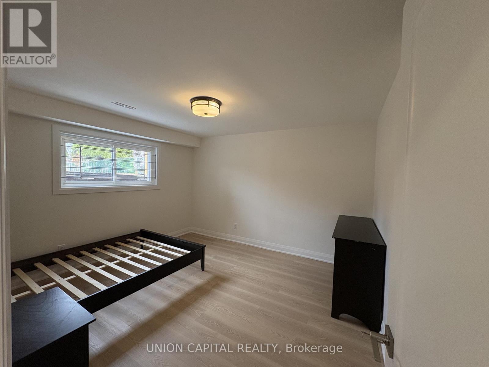 Lower - 5 Whistling Hills Drive, Toronto, Ontario  M1V 2B6 - Photo 12 - E13010502