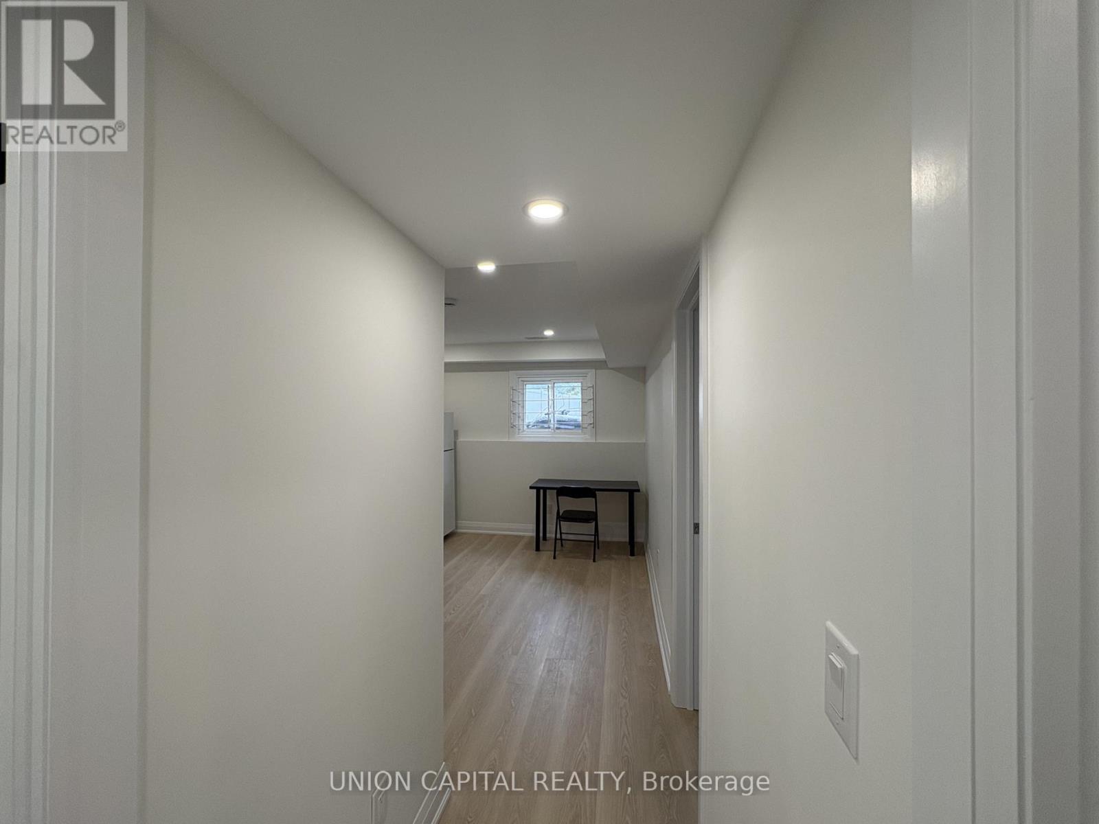 Lower - 5 Whistling Hills Drive, Toronto, Ontario  M1V 2B6 - Photo 7 - E13010502