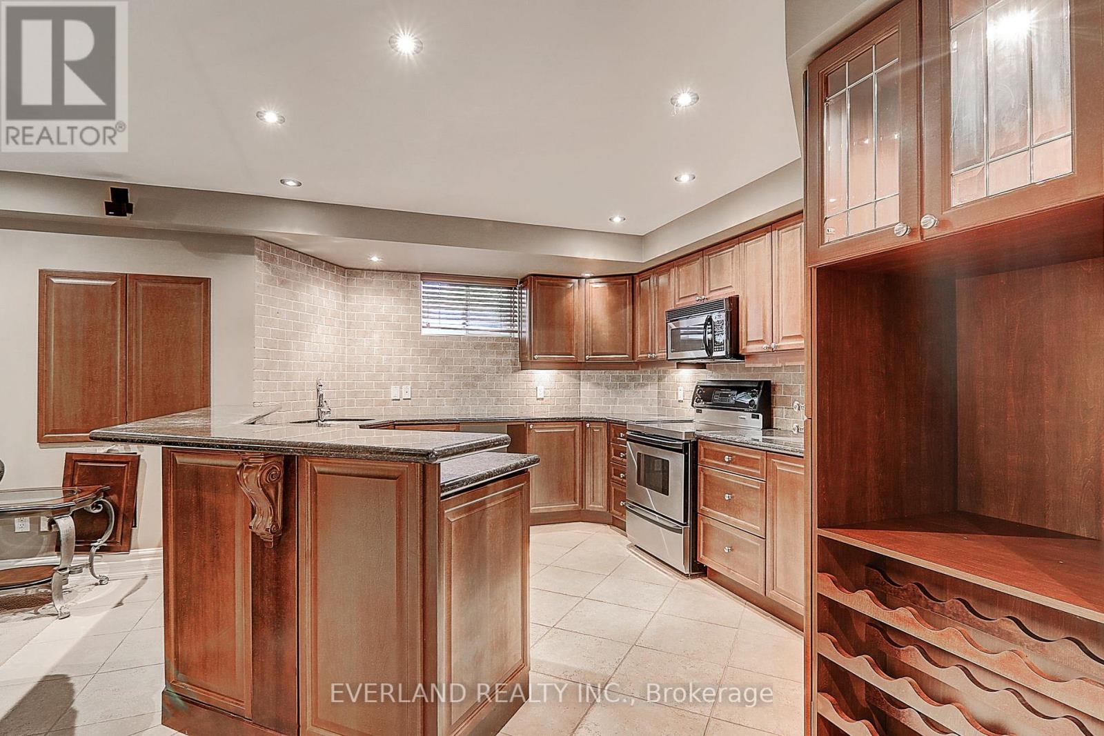 922 Best Circle, Newmarket, Ontario  L3X 2H8 - Photo 26 - N13010508