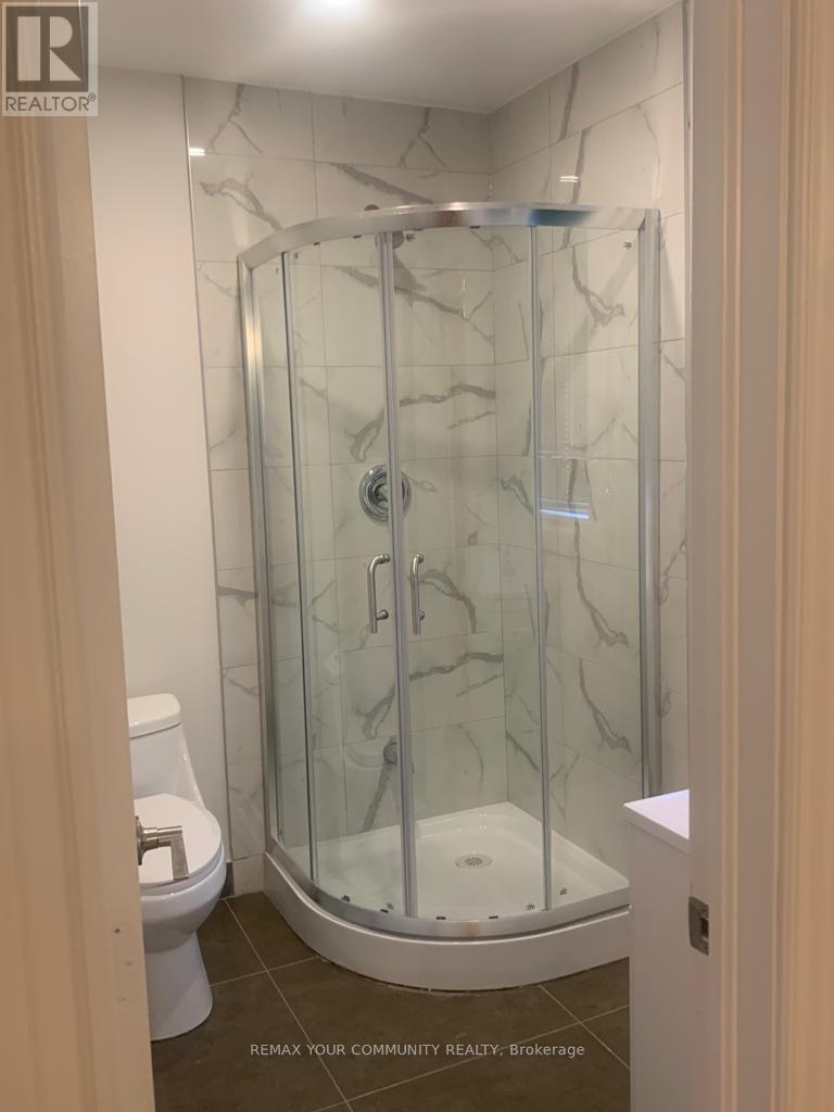 Main Floor - 371 Selby Crescent, Newmarket, Ontario  L3Y 6E2 - Photo 10 - N13010510