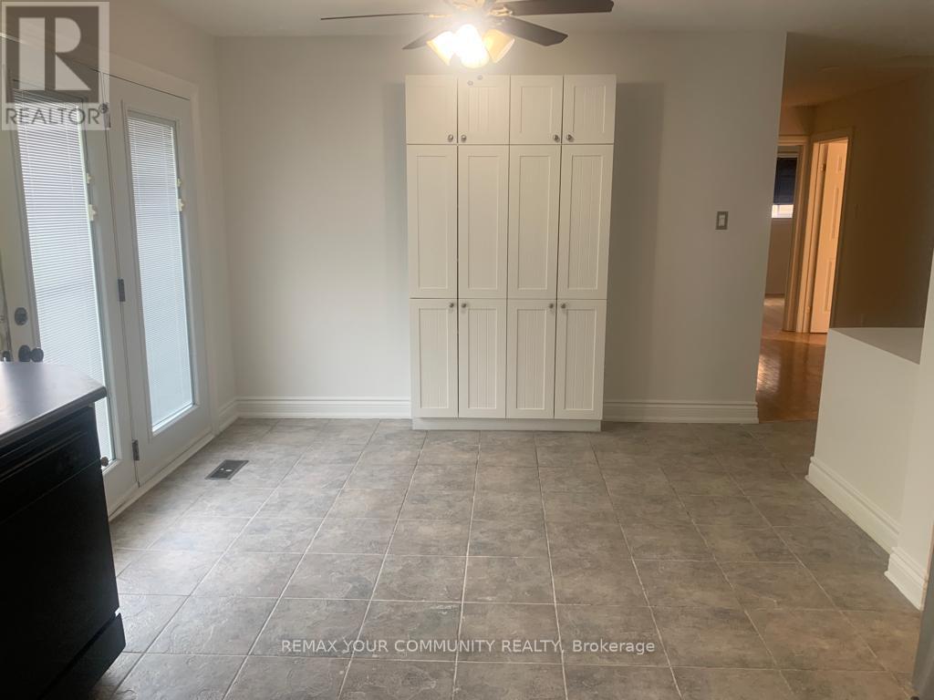 Main Floor - 371 Selby Crescent, Newmarket, Ontario  L3Y 6E2 - Photo 4 - N13010510