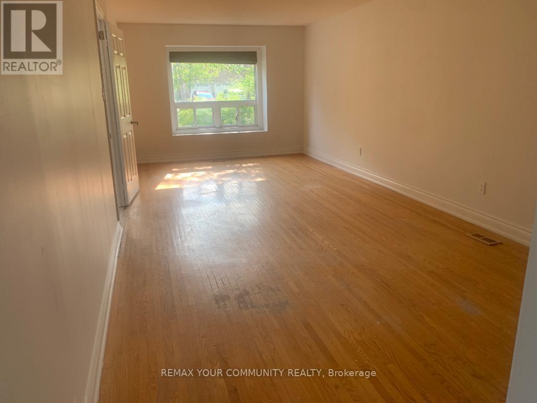 Main Floor - 371 Selby Crescent, Newmarket, Ontario  L3Y 6E2 - Photo 7 - N13010510