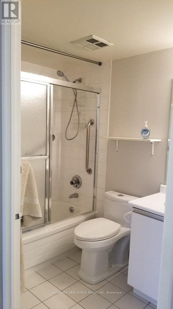 205 - 81 Townsgate Drive, Vaughan, Ontario  L4J 8E6 - Photo 14 - N13010534