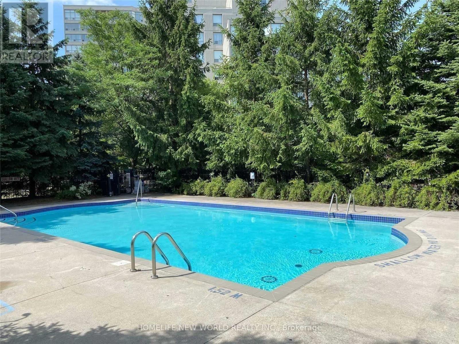 205 - 81 Townsgate Drive, Vaughan, Ontario  L4J 8E6 - Photo 3 - N13010534