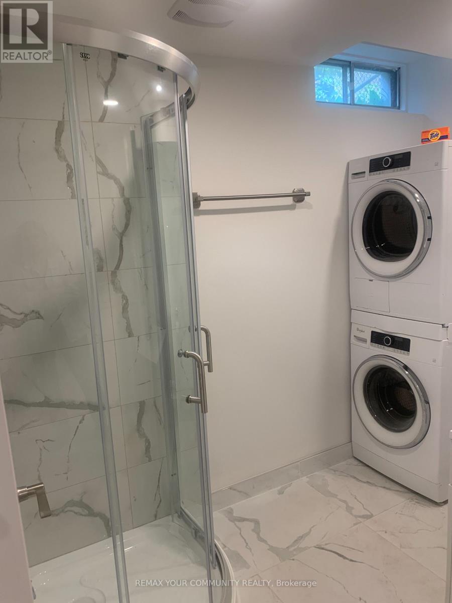 Basement - 371 Selby Crescent, Newmarket, Ontario  L3Y 6E2 - Photo 3 - N13010538