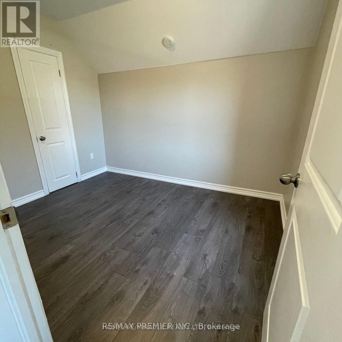 143 Colborne Street W, Orillia, Ontario  L3V 5B8 - Photo 13 - S13010518