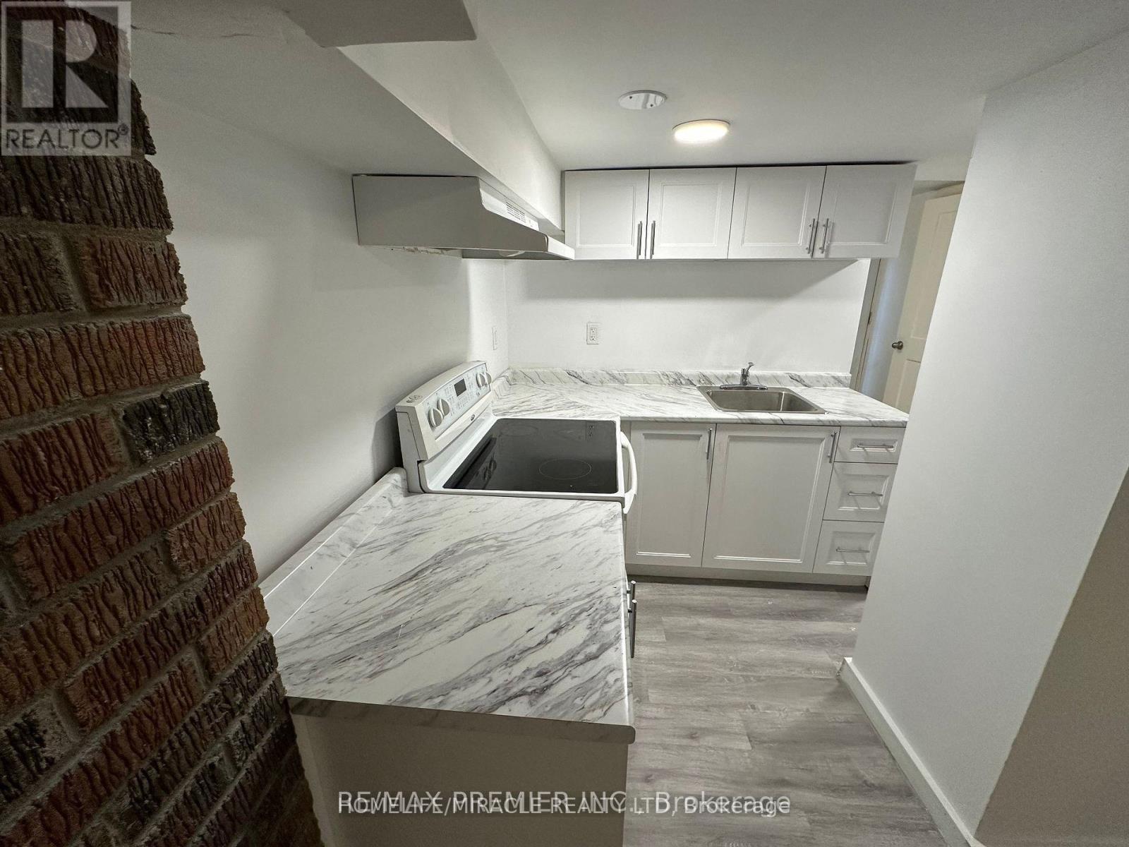 143 Colborne Street W, Orillia, Ontario  L3V 5B8 - Photo 17 - S13010518