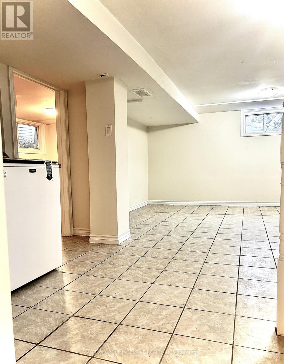 39 Donald Street, Barrie, Ontario  L4N 1E4 - Photo 23 - S13010520