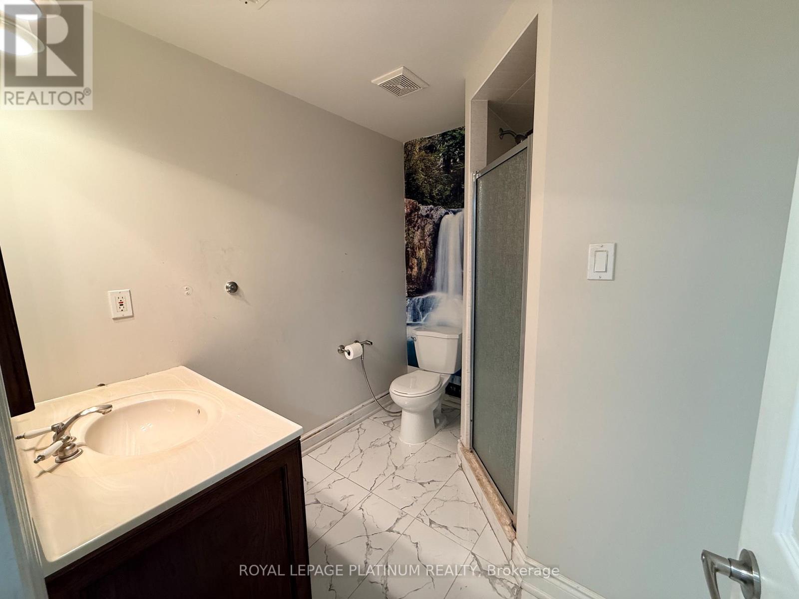 3br Lower Level - 1540 Manorbrook Court, Mississauga, Ontario  L5M 4A8 - Photo 16 - W13010540